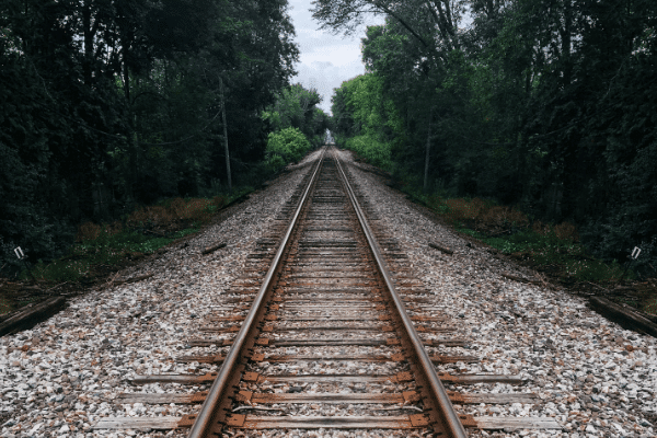 terwijl trein struikelen je op de rail en gewoon relaxen