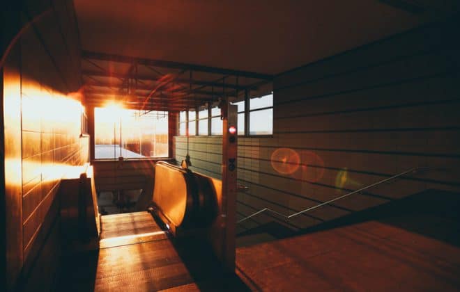 Sunlight kereta api - Atas 10 Tips mudah untuk Keretapi Menunggang Smart
