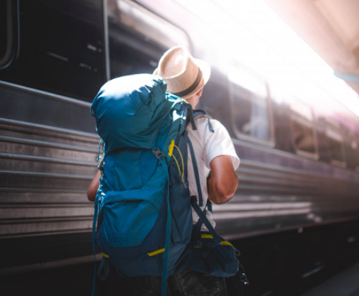 ar thuras traenach tar éis a léamh na leideanna backpacking