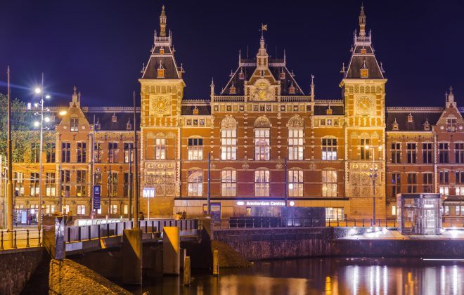 Reis Pariisist Amsterdami