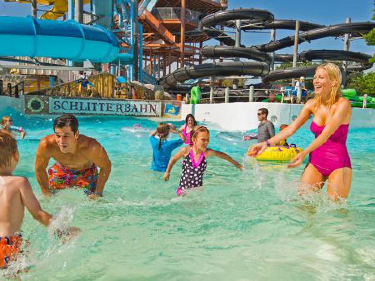 Best Water Parks A Vacation | Save A Train