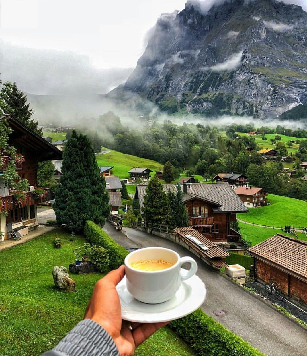 Drink Cafe inside your hotel room to Save Money While Traveling