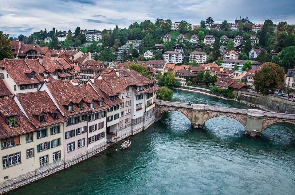 Berne Suisse est l'une des Plus belles villes médiévales