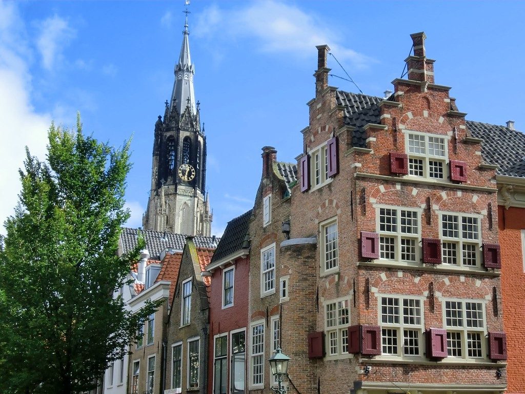 Delft Les Pays-Bas est une belle ville médiévale