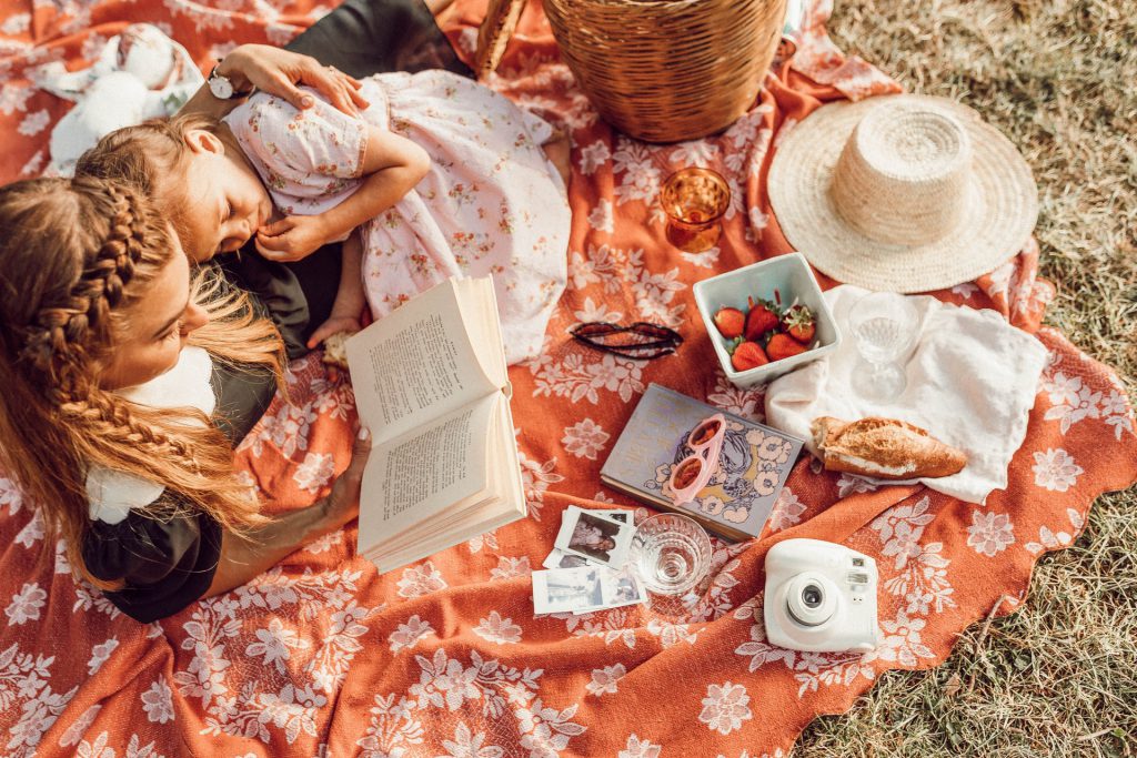 Picnic is a good Tip For Family Vacation In Europe