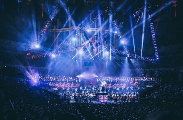 Élő koncert fények