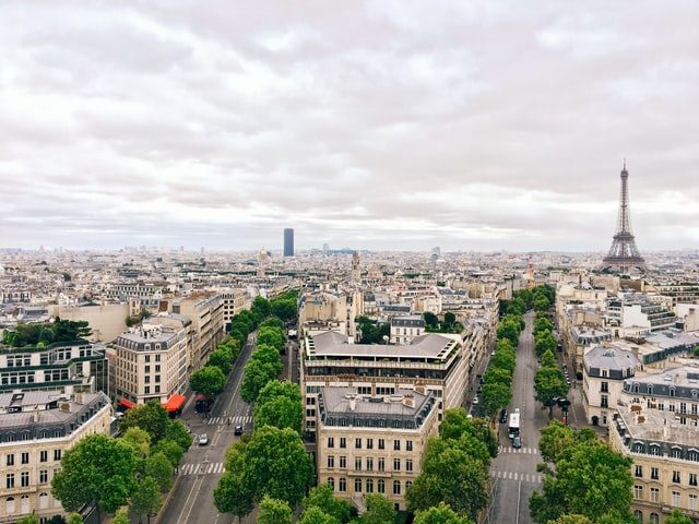 City center tennis in Paris